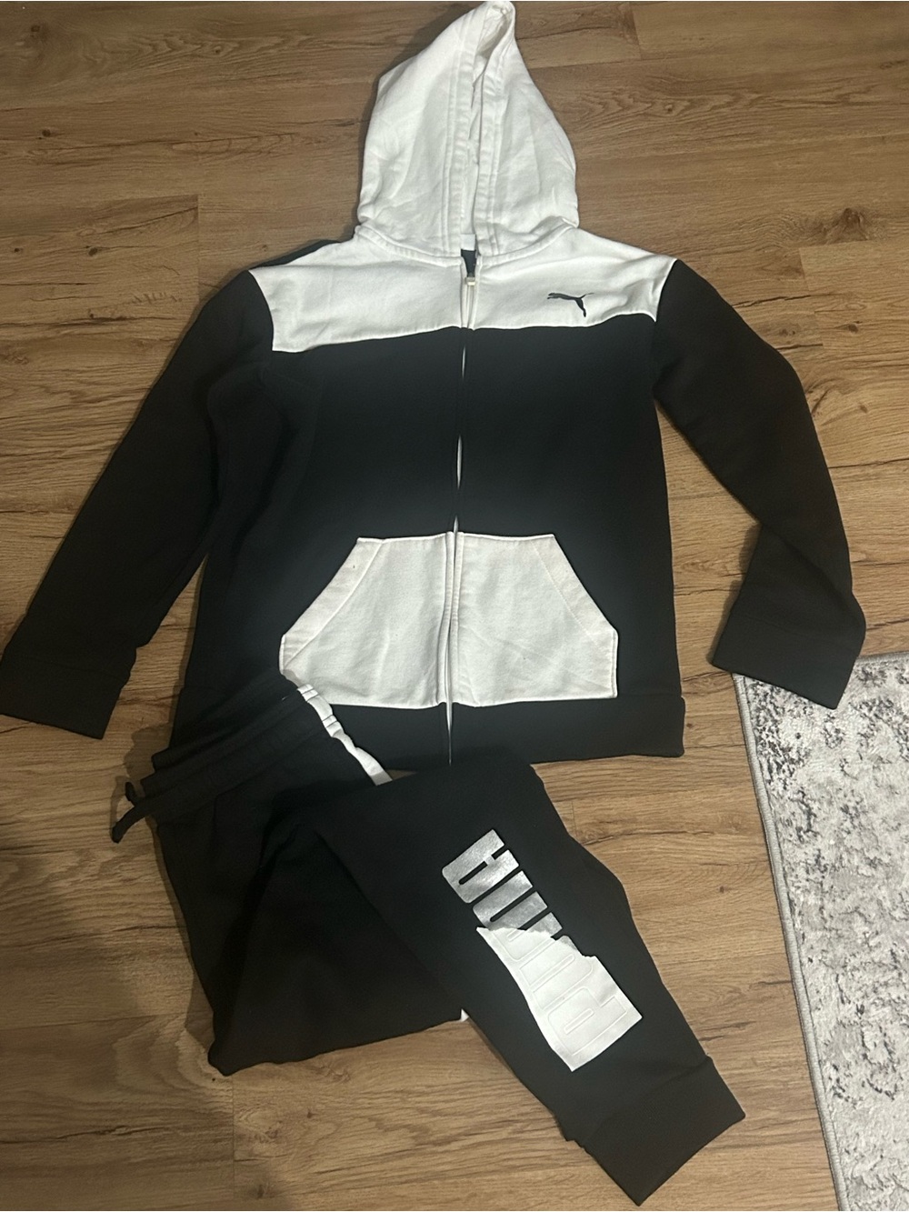 Puma children's zip-up tracksuit